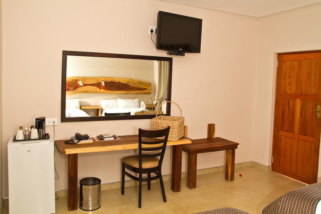 Cest Si Bon Hotel โอชิวารองโก ห้อง รูปภาพ